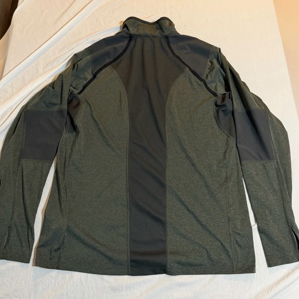The North Face Men's‎ Flash Dry Quarter 1/4 Zip Size Large